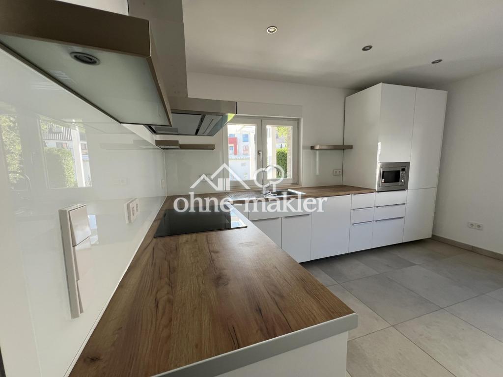 Exklusives Smart‑Energy‑Familienhaus mit 25 kW PV‑Anlage, Wallbox und großem Garten - Foto 2