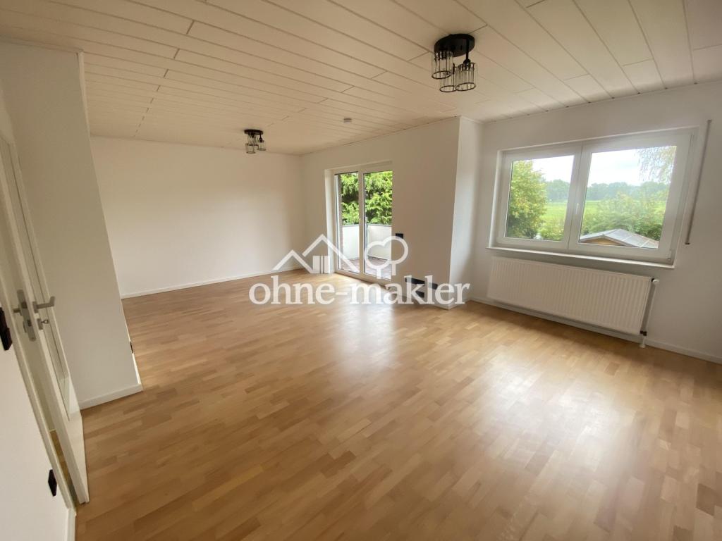 Frisch, modern, bezugsfertig – 3 Zimmer-Wohnung mit Balkon ins Grüne - Foto 1