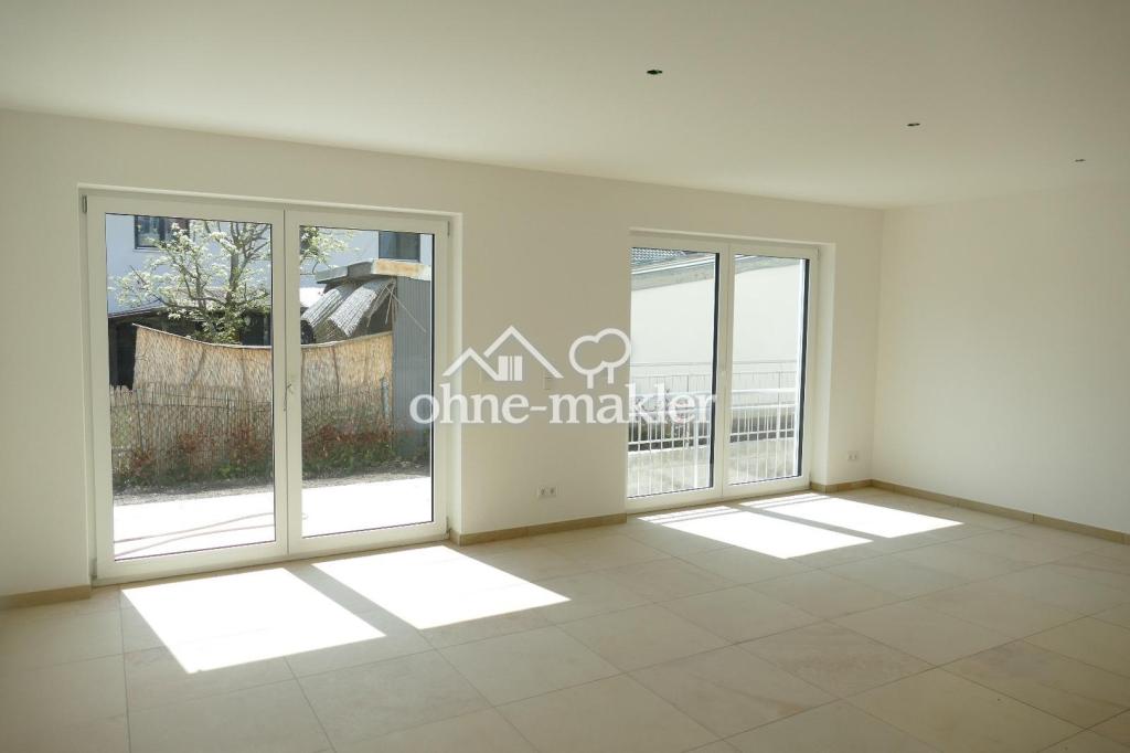 Neubau-Erstbezug, moderne Doppelhaushälfte mit 7 Zimmer - Photo 1