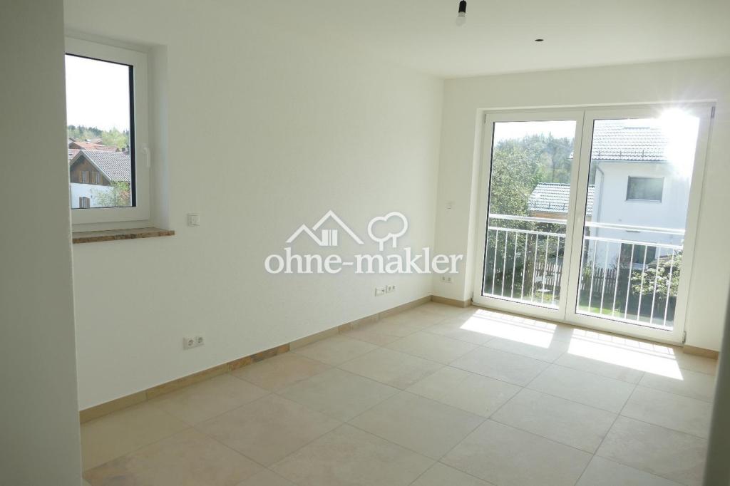 Neubau-Erstbezug, moderne Doppelhaushälfte mit 7 Zimmer - Foto 1