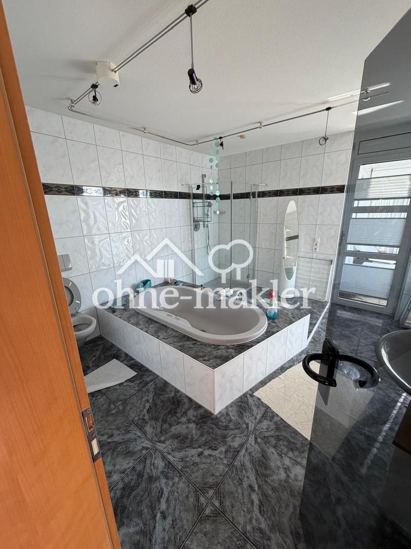 Attraktive großzügige 4-Zimmer Wohnung im Herzen von Bietigheim-Bissingen - Foto 4