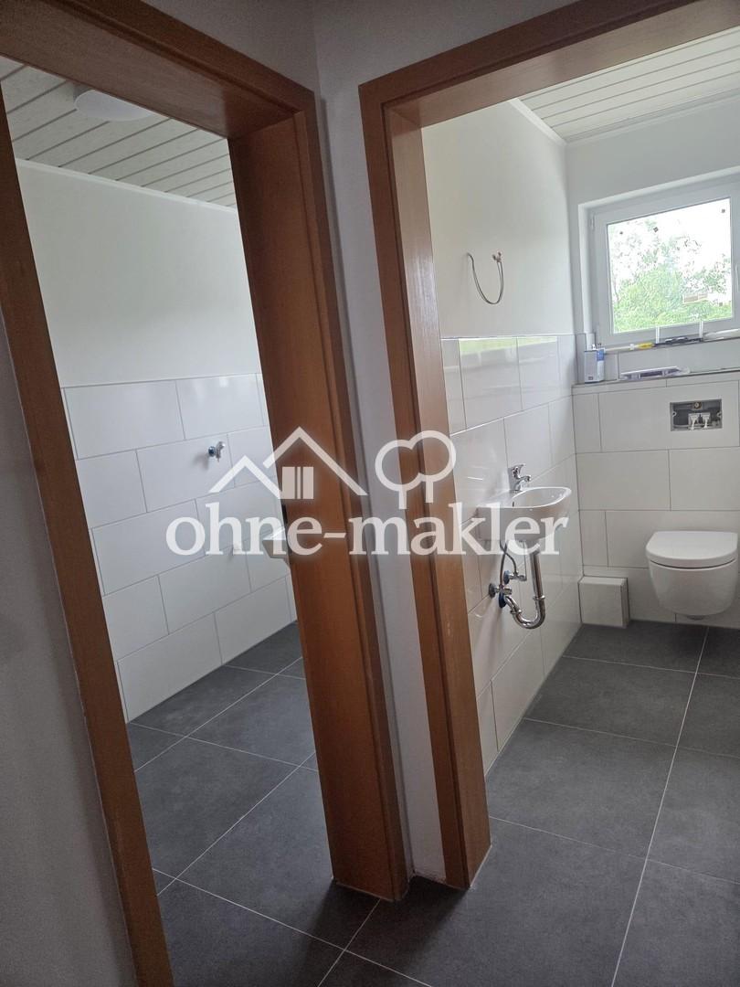 Helle 4-Zimmer-Wohnung mit Balkon und Stellplatz in Thüngersheim - Photo 5