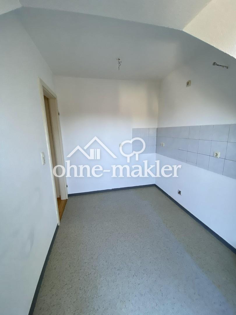 Gemütliche, sonnige 2-Zimmer-Dachgeschosswohnung mit Dachterrasse - Photo 1