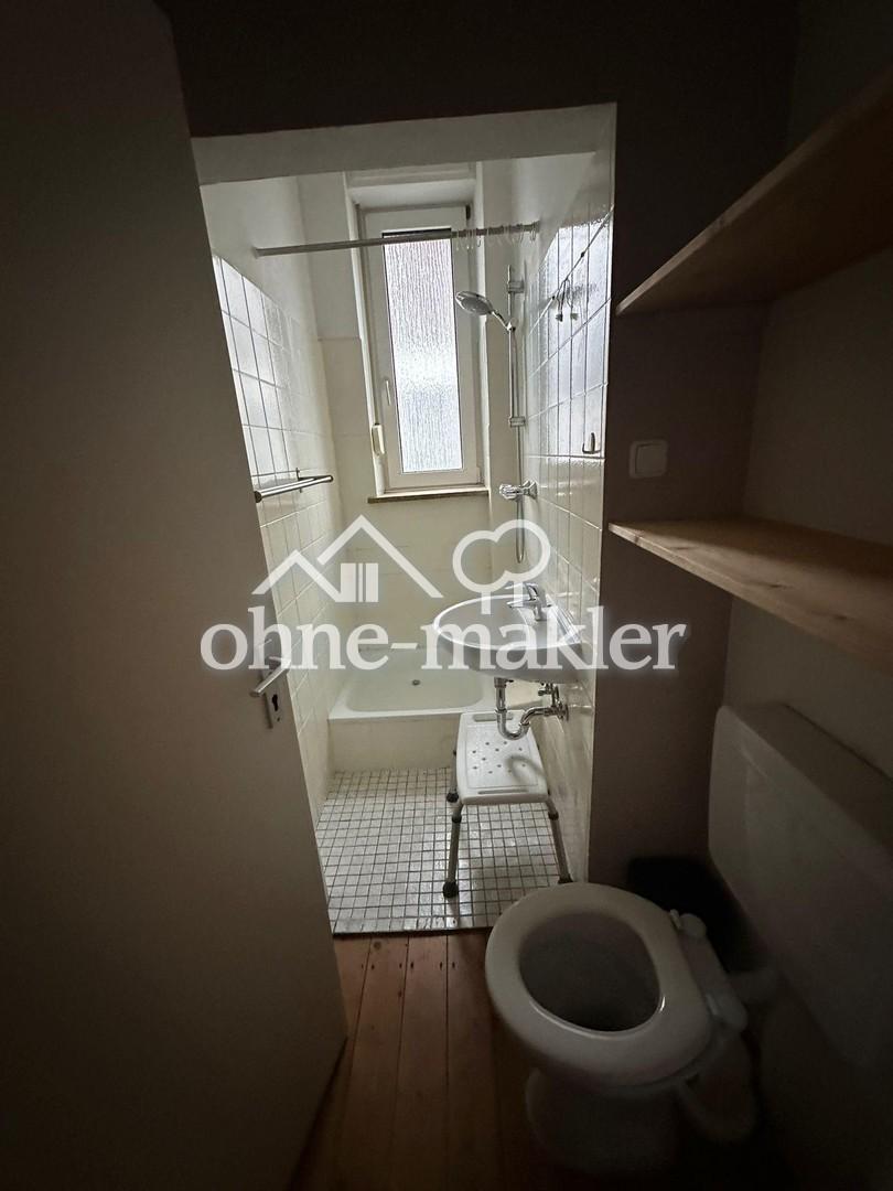 gepflegte und stilvolle 1 Zimmer Altbauwohnung in zentraler Lage von Witten - Photo 3