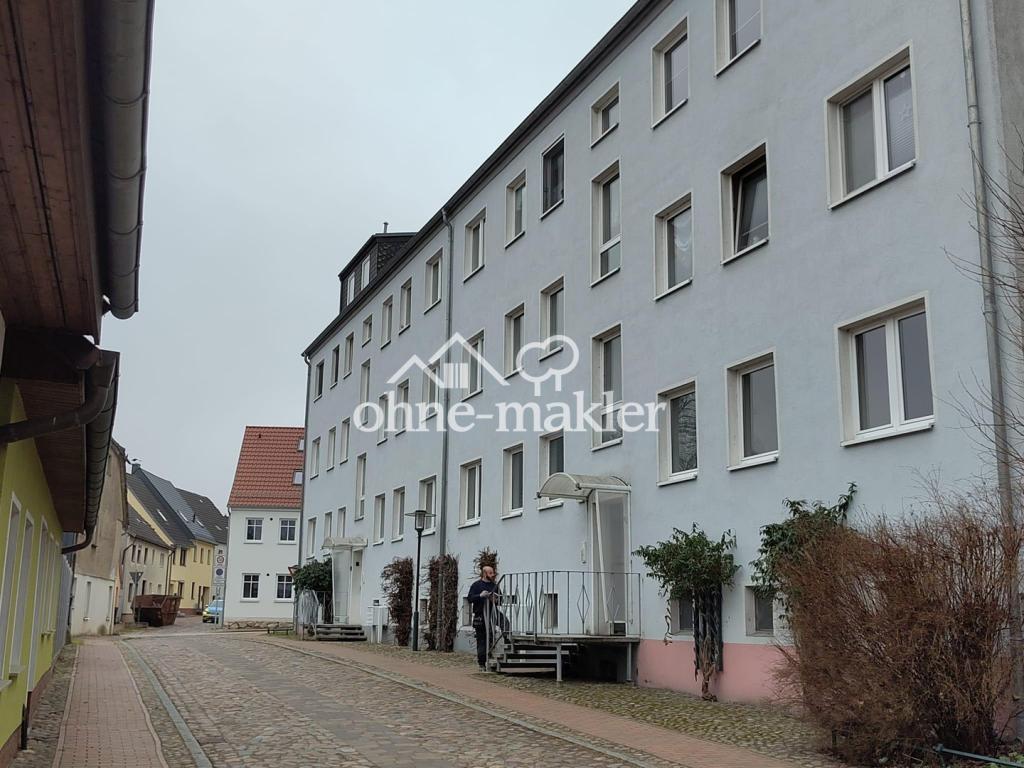 renovierte 3 Zimmer / Küche / Diele / Bad in Bad Sülze im Haus sind zwei Wohnungen frei! - Foto 2