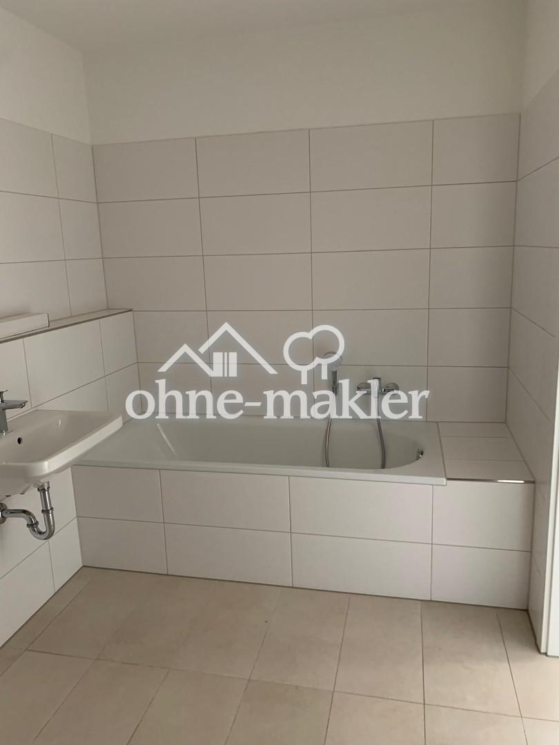 Neuwertige 3‑Zimmer Dachgeschosswohnung mit Balkon in Radeberg - Photo 4