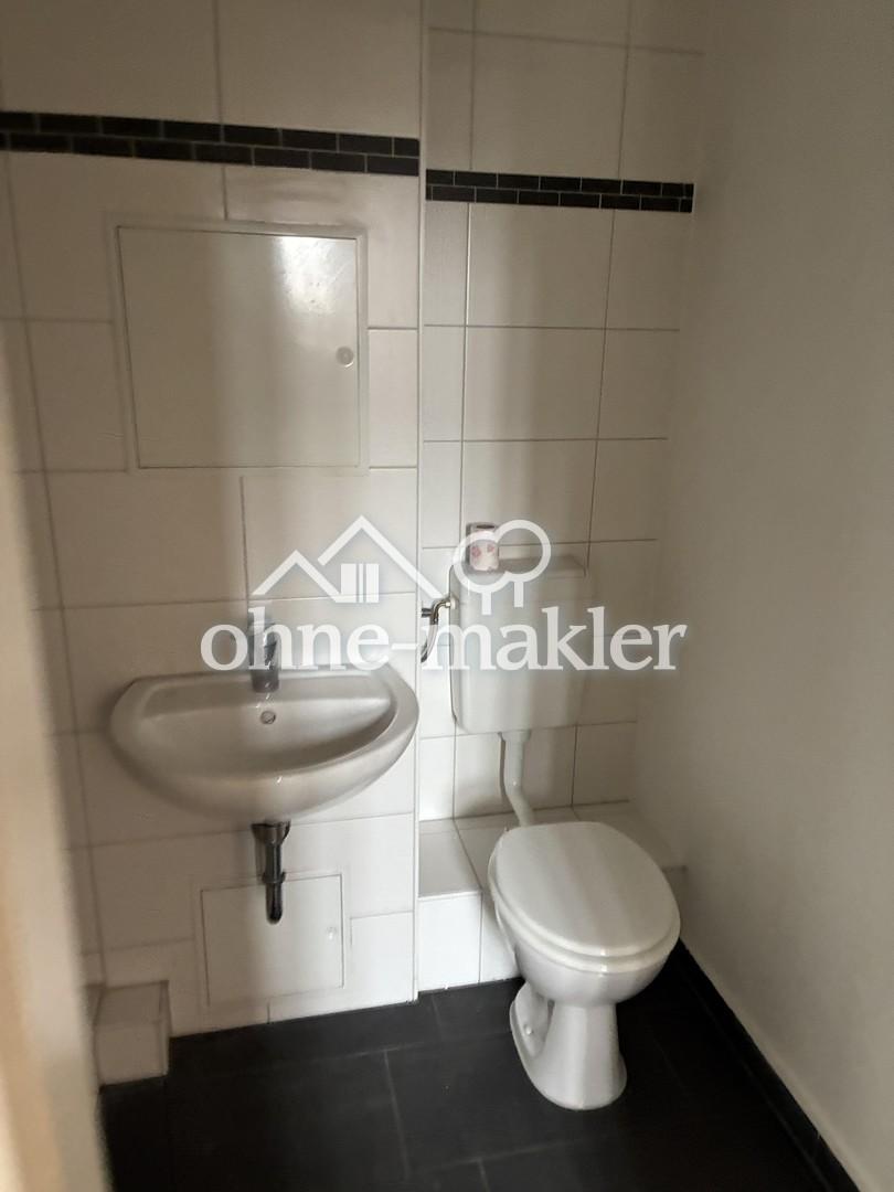 Renovierte und helle 1-Zimmer-Wohnung mit Duschbad - Foto 2