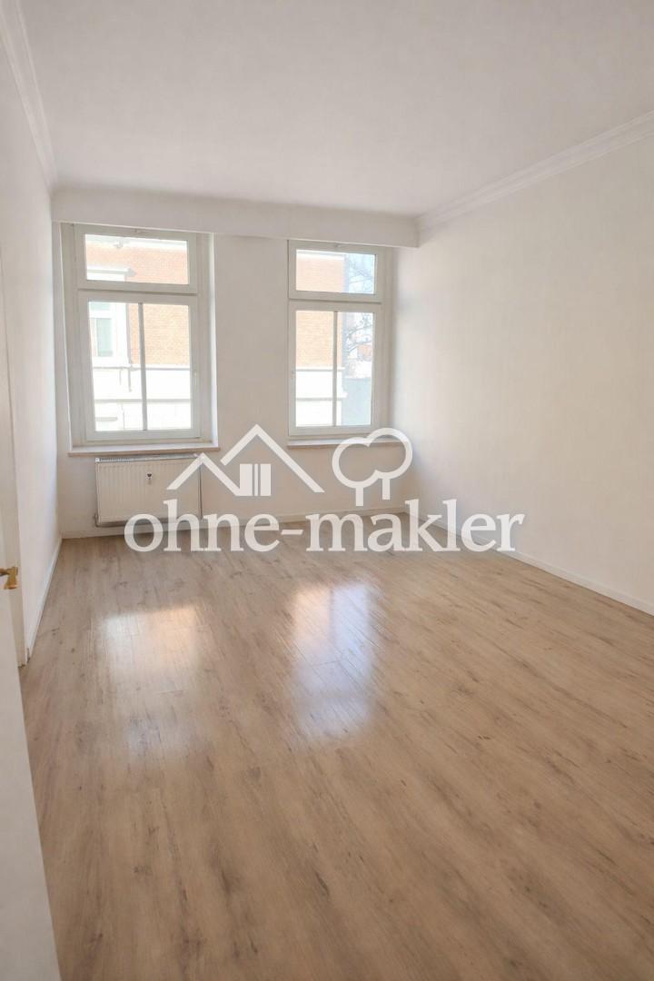 Neu renovierte 2-Zimmerwohnung mit Balkon zu vermieten - Photo 1