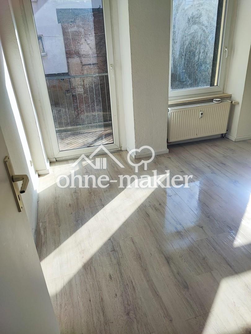 Neu renovierte 2-Zimmerwohnung mit Balkon zu vermieten - Photo 4