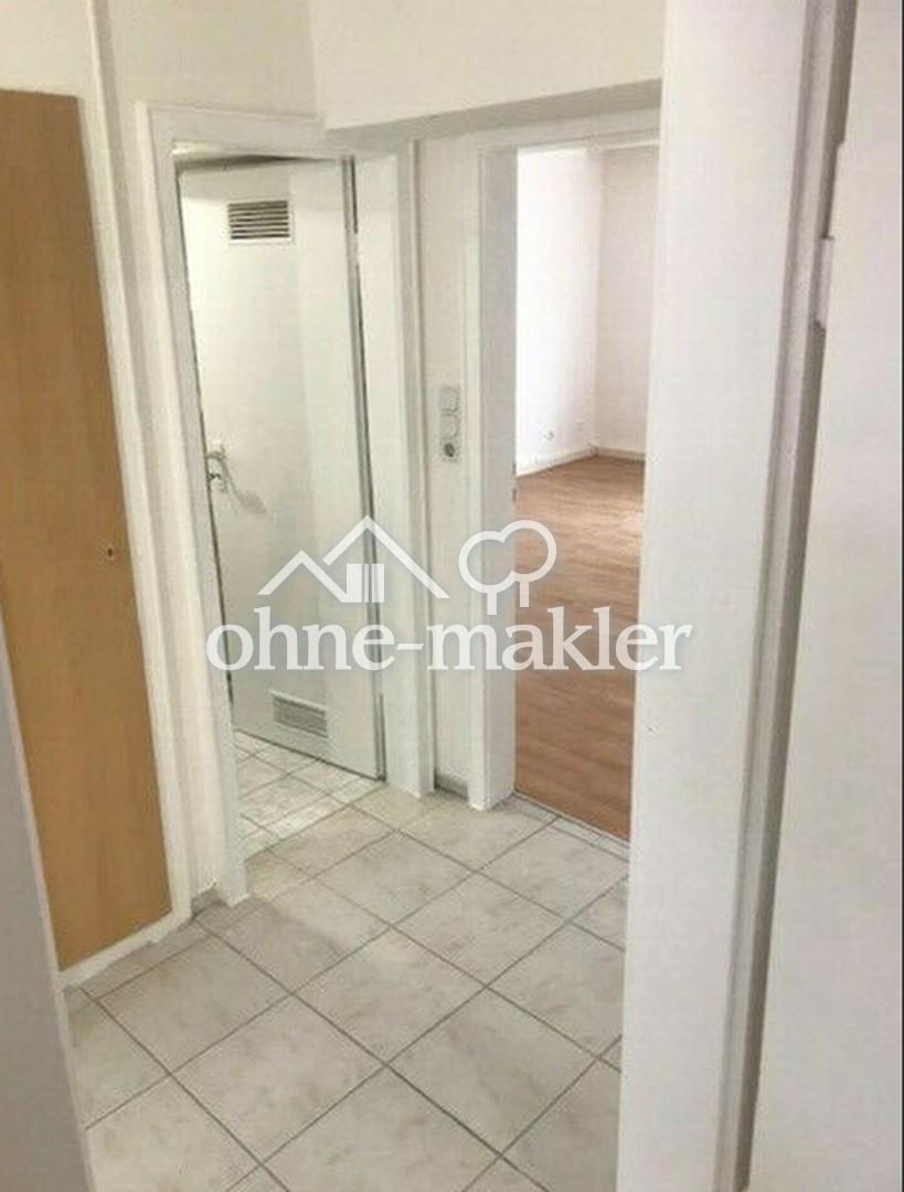 Modernisierte Wohnung mit Einbauküche – zentrale Lage direkt am Hauptbahnhof Pforzheim - Photo 4