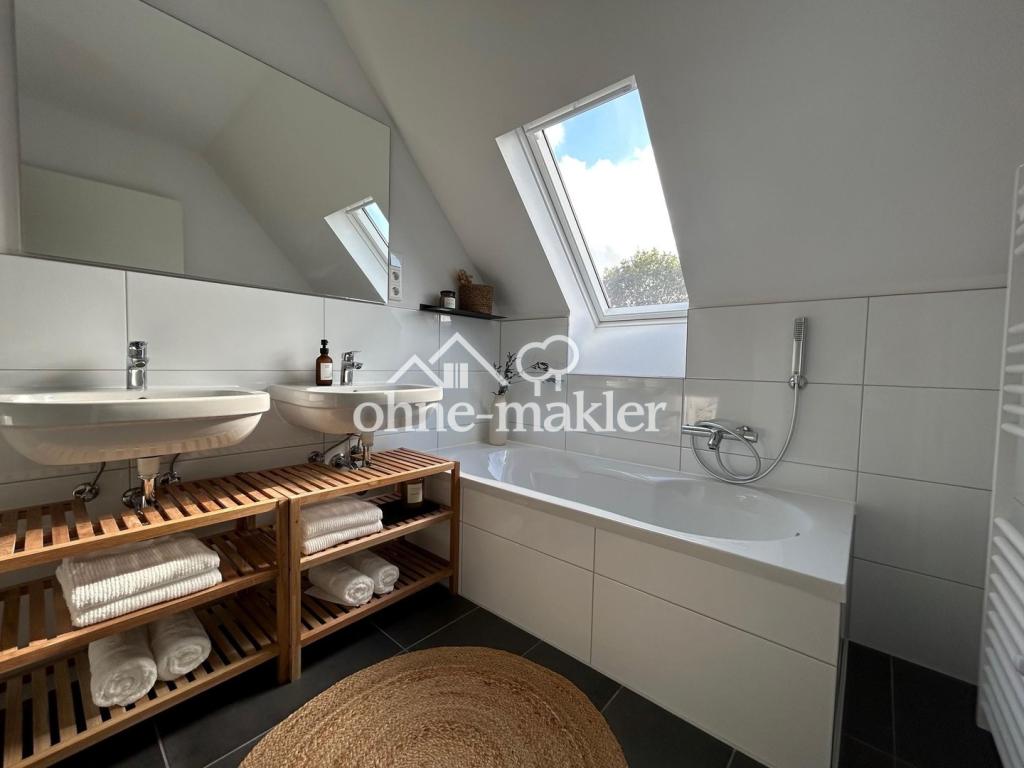 Zur Miete: Weitläufiges modernes Einfamilienhaus mit Wellnessoase! - Foto 5