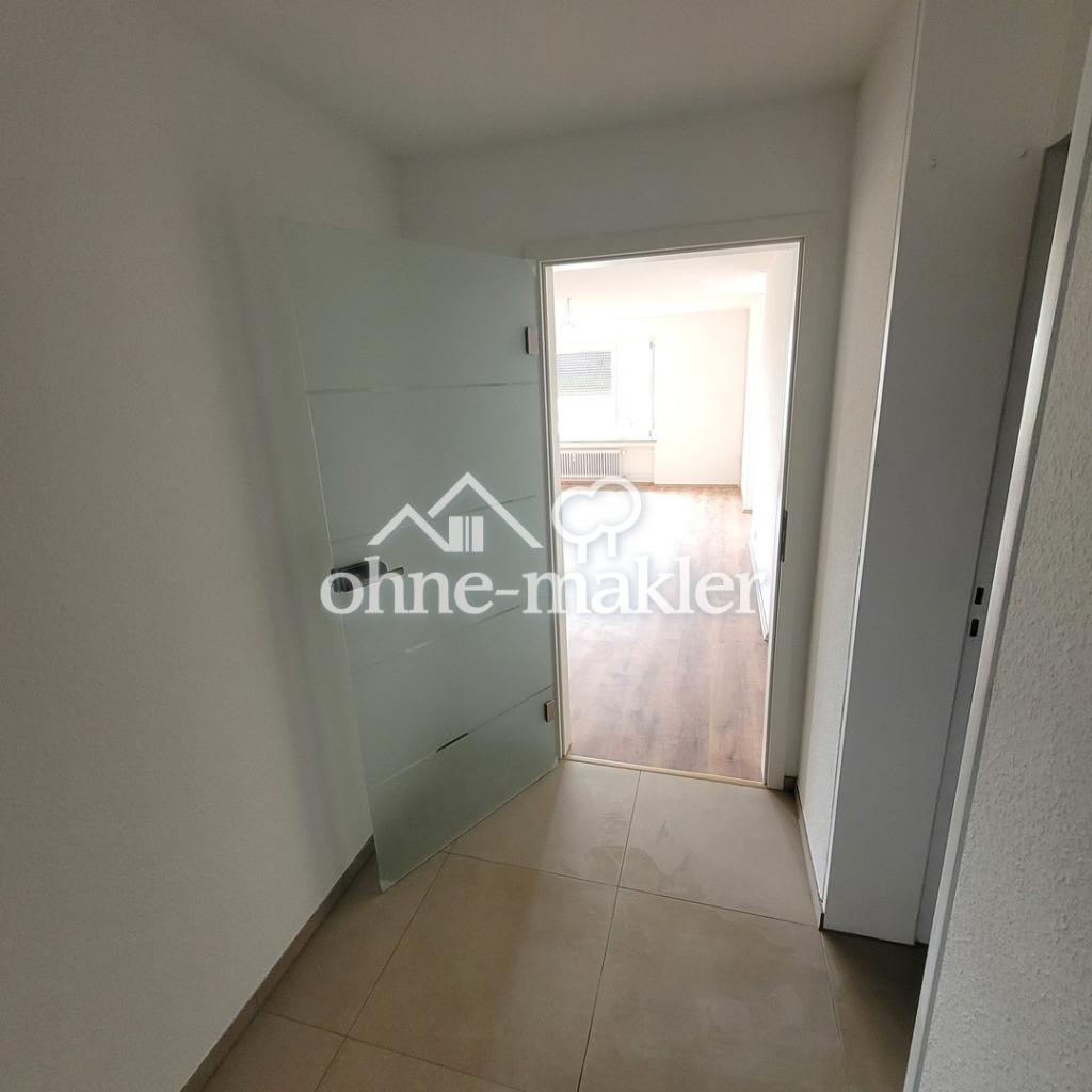 Sanierte 2,5-Zimmer-Wohnung mit Balkon in Leonberg - Photo 4