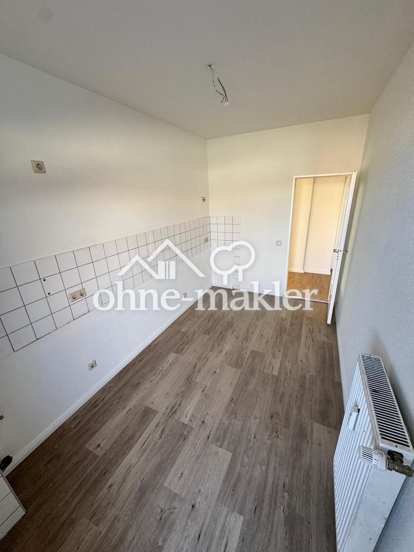 Zentral gelegene, helle 3-Raum Wohnung über 71,67 qm ab 01.04.2026 - Foto 1