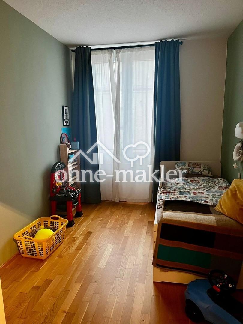 Wunderschön 4-Zi. Wohnung mit Einbauküche, Balkon und viel Grün herum. - Foto 3