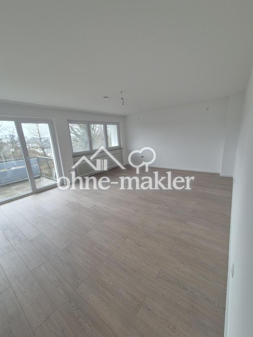 Frisch sanierte helle 3-Zimmer Wohnung in ruhiger Lage mit EBK Balkon und Garten - Photo 2