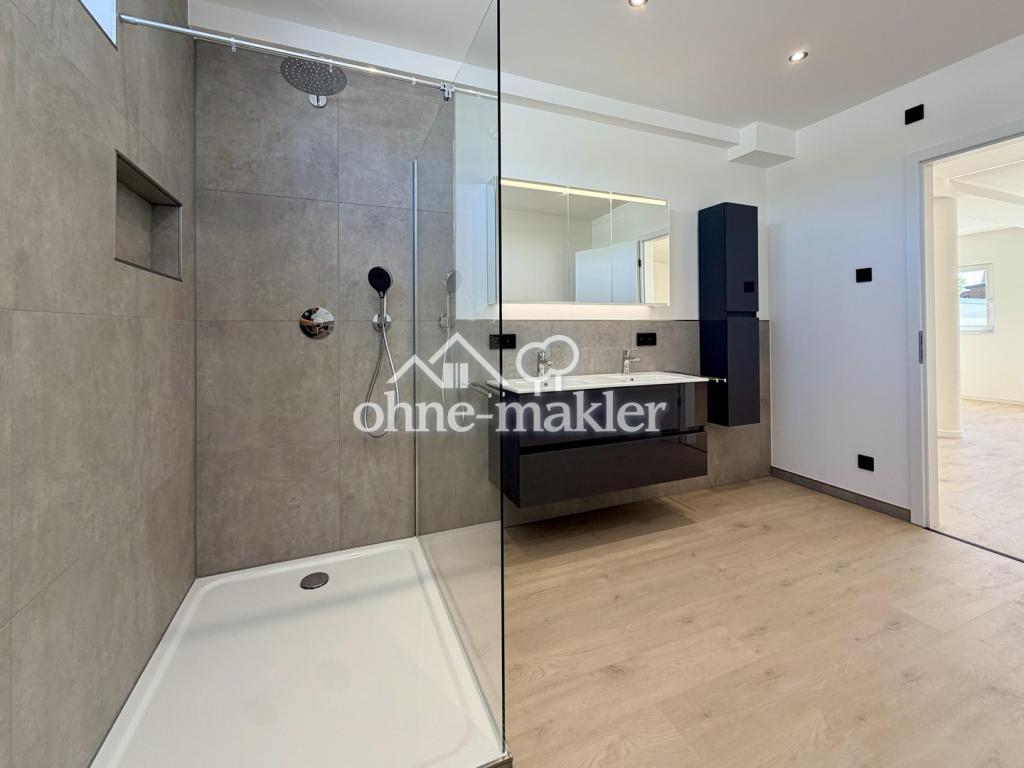 Stilvoll wohnen auf 134m² – Hochwertig sanierte Wohnung mit neuer Küche, Wintergarten & Aufzug! - Photo 1