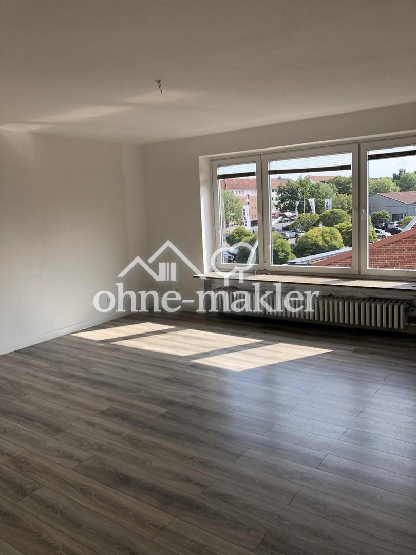 Ansprechende 3-Zimmer-Wohnung mit Balkon und EBK in Geestemünde - Foto 5