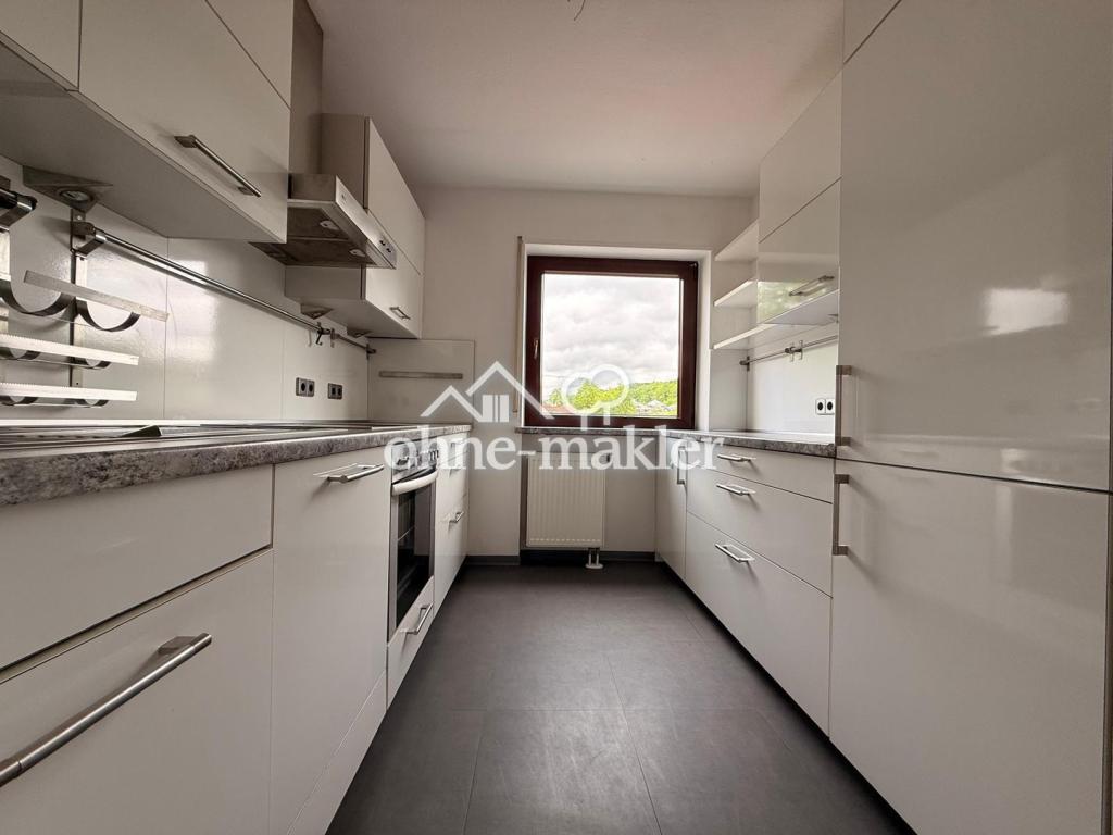 3 Zimmer inkl. Einbauküche, Balkon, separatem WC und Garage (auf Wunsch) - Photo 4