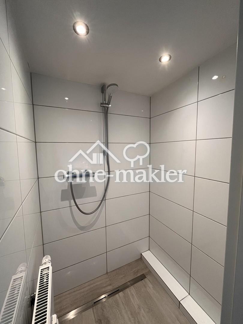 Modernes, frisch saniertes Loft in Elze mit hohen Decken und großzügigem Wohnraum - Photo 3
