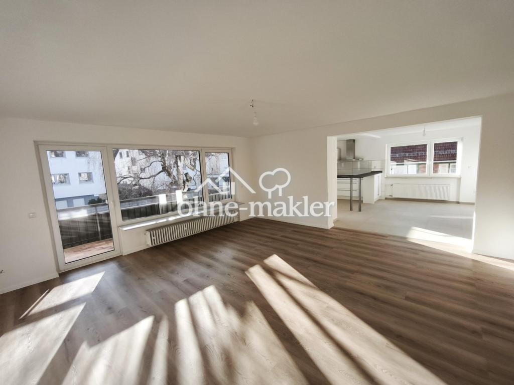 Erstbezug, sanierte 5-Zimmer-Wohnung mit neuer Einbauküche - Foto 1
