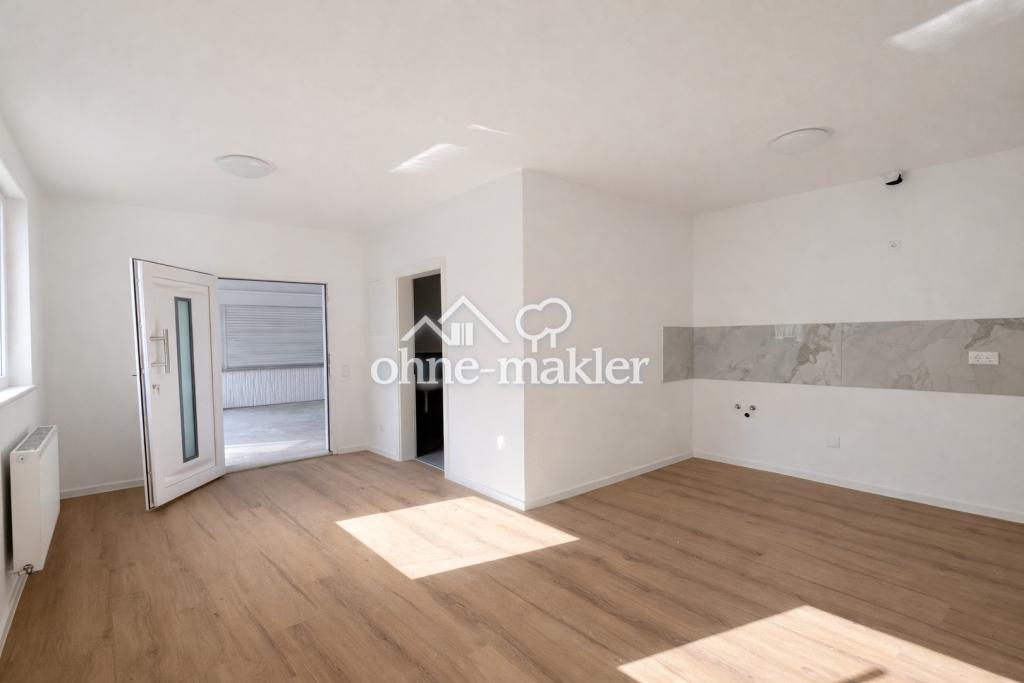 Modern sanierte 2-Zimmer-Wohnung mit offener eingebauter Wohnküche inkl. Strom und Heizkosten - Photo 1