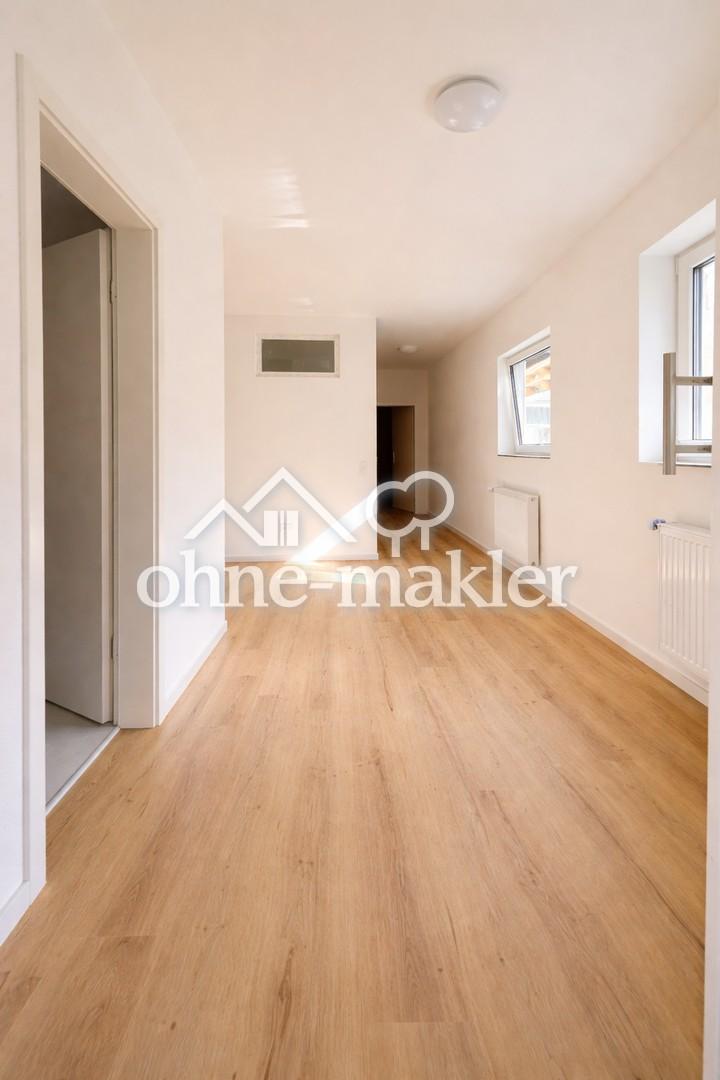 Modern sanierte 2-Zimmer-Wohnung mit offener eingebauter Wohnküche inkl. Strom und Heizkosten - Photo 4