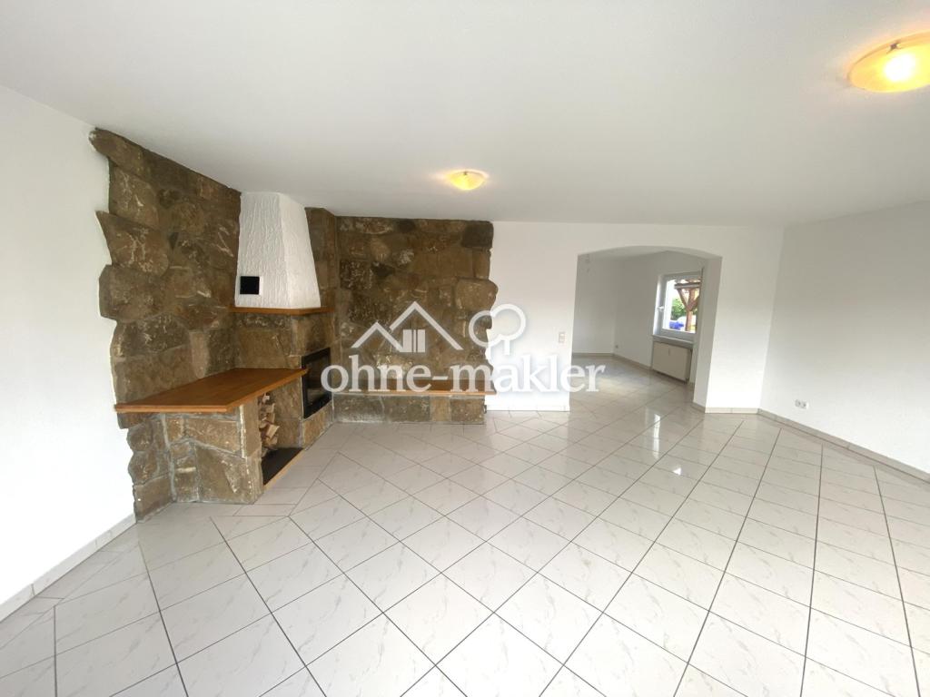 DHH ca. 170 qm Wohnfläche zuzügl. Nutzfläche, sowie Balkon Carport Stellfläche Garten - Photo 3