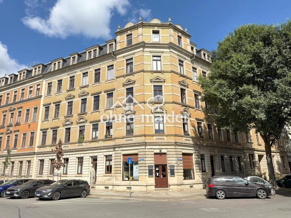 Lichtdurchflutete 3-Zimmer-Mansardwohnung im denkmalgeschützten Altbau – frisch saniert mit 69 m² - Foto 2