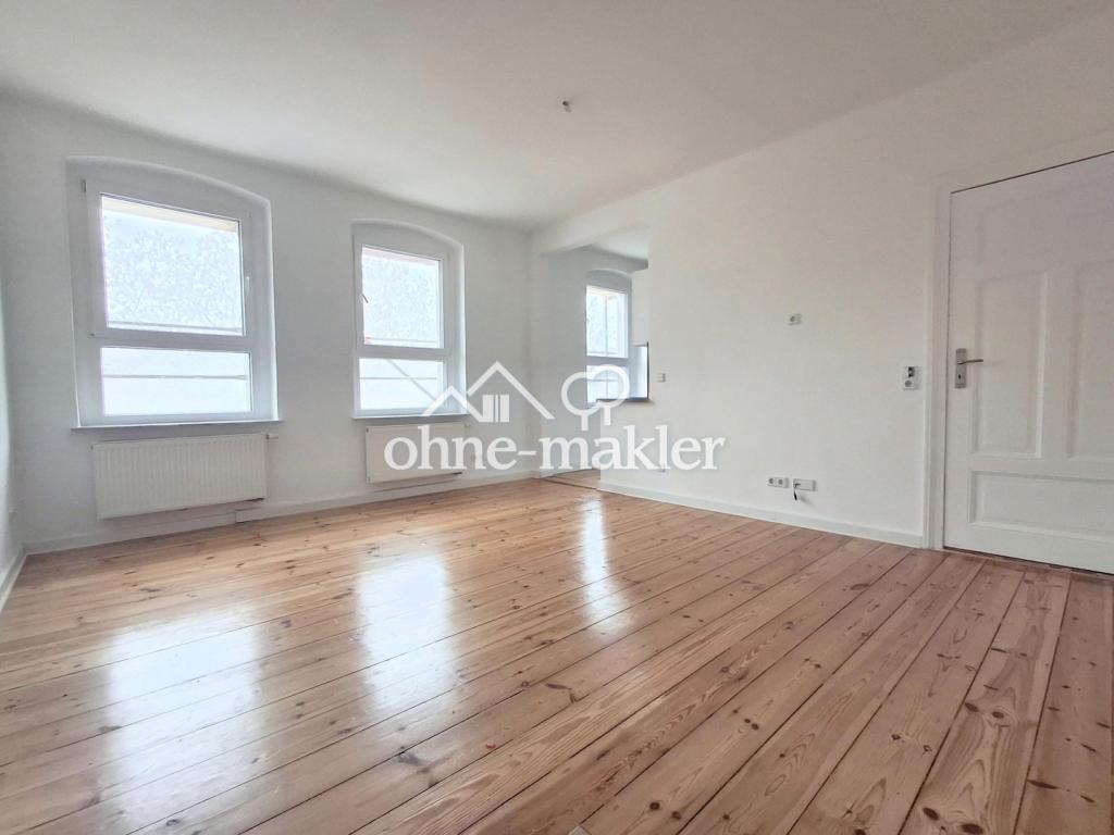 Attraktive 2-Zimmer-Wohnung mit EBK in Eberswalde – 47 m² im 3. OG mit Dielenboden & modernem Bad - Photo 2