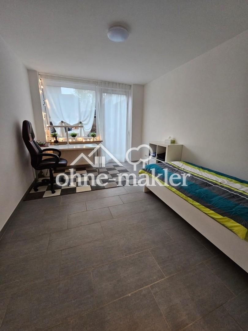 WG-Zimmer in 3er-WG mit Küche, zwei Bädern und Terrasse - Photo 2