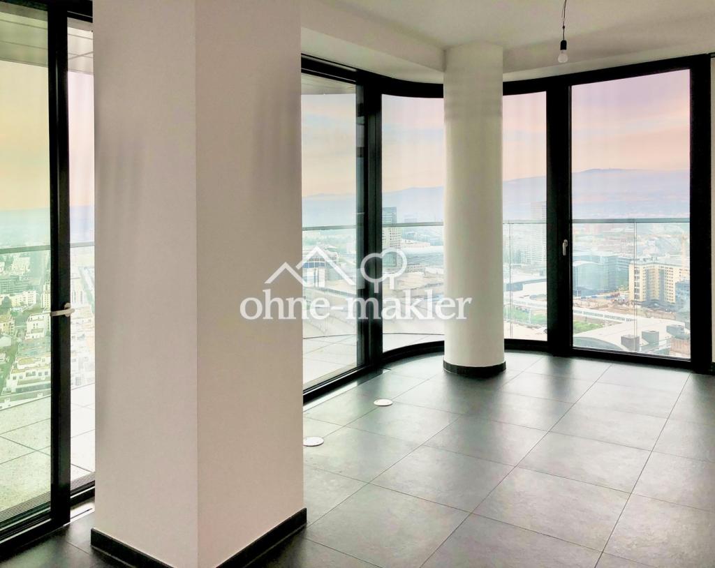 Grand Tower - Exklusive 2-Zimmer-Wohnung mit Skylineblick im 38. OG - Photo 1