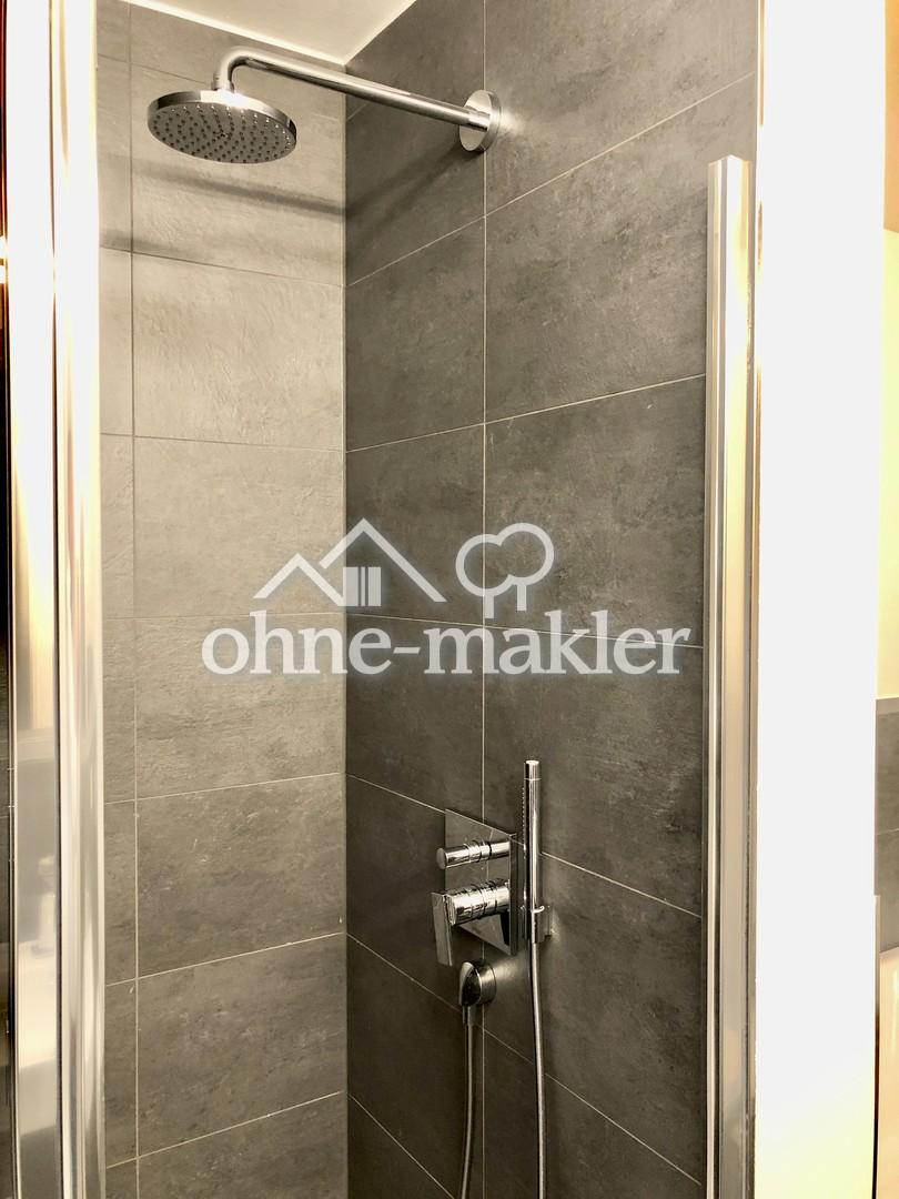 Grand Tower - Exklusive 2-Zimmer-Wohnung mit Skylineblick im 38. OG - Photo 4