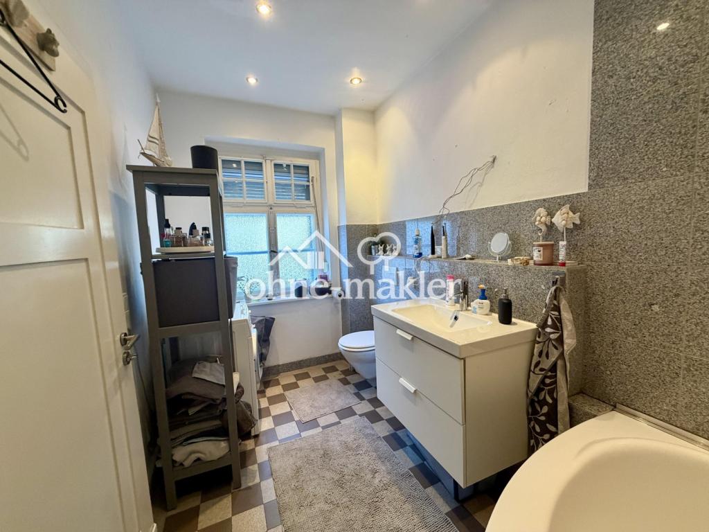 Maisonette-Wohnung mit Altbaucharme & privater Terrasse - Photo 1