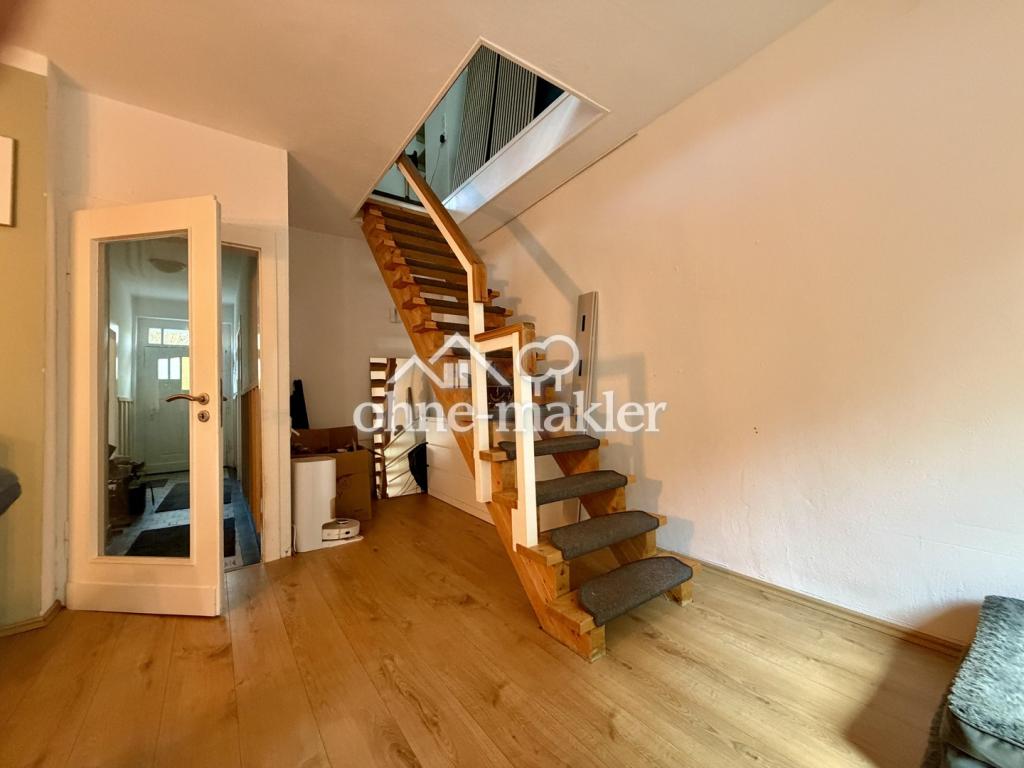 Maisonette-Wohnung mit Altbaucharme & privater Terrasse - Photo 5