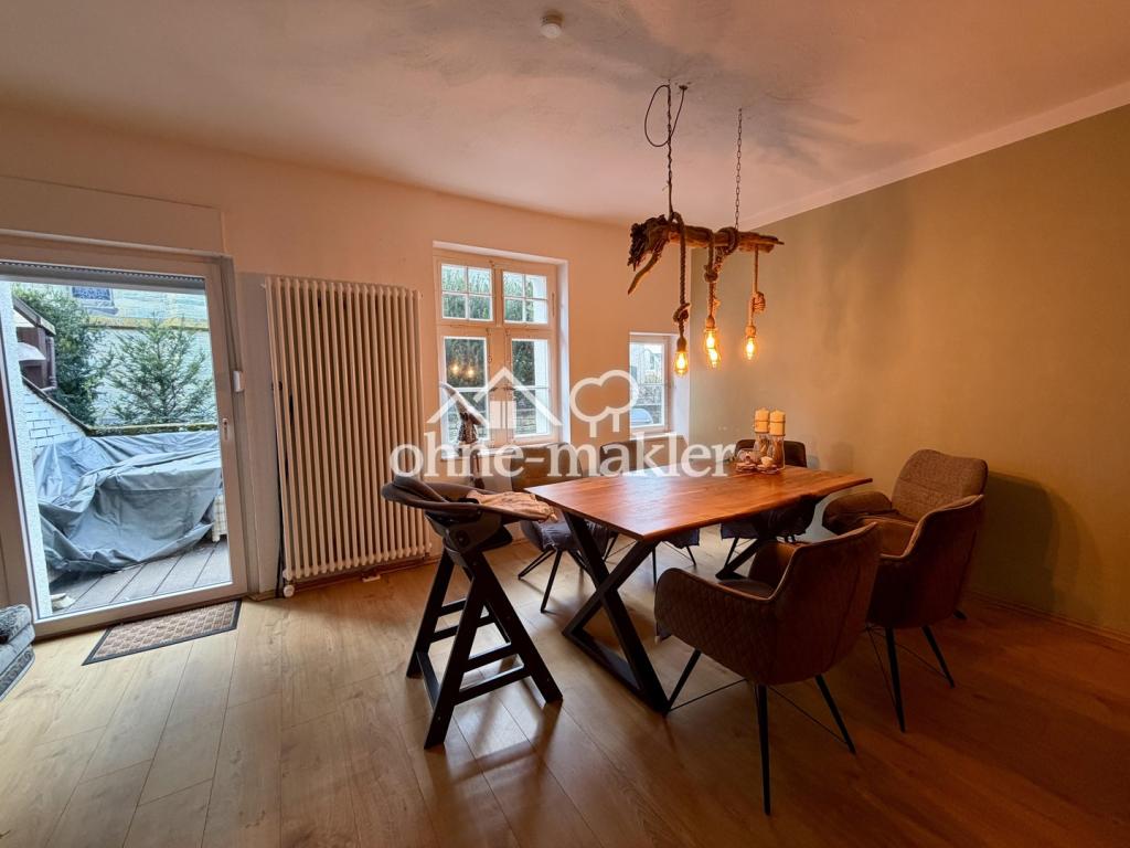 Maisonette-Wohnung mit Altbaucharme & privater Terrasse - Photo 4