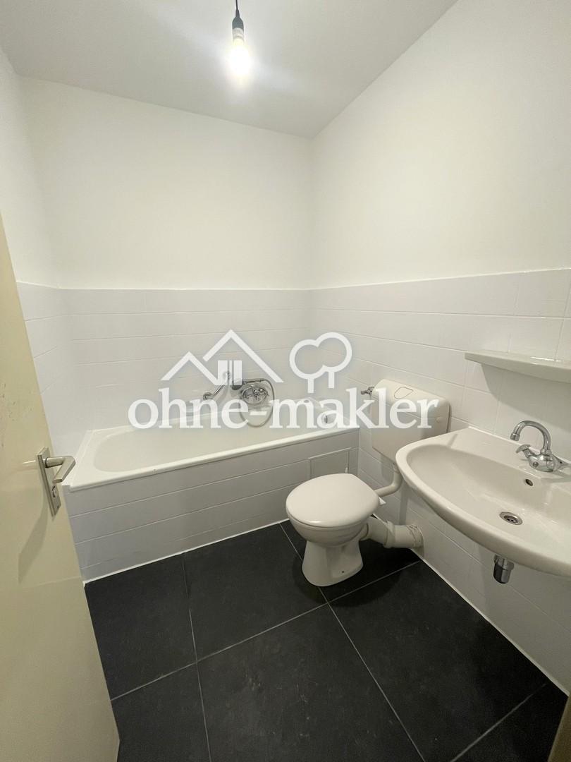 **Attraktive 2,5-Zimmer-Wohnung mit Balkon & Aufzug – gepflegter Zustand** - Photo 4