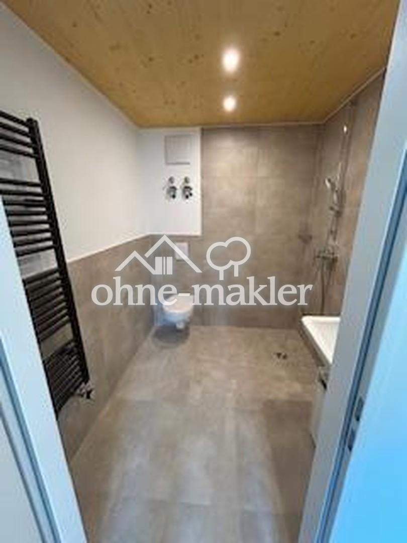 Erstbezug - Möbliertes Studentenapartment in top Lage - Photo 3