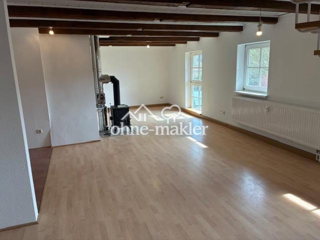 Wohnung mit Balkon & Küche auf dem Rittergut Kirchberg - Photo 1