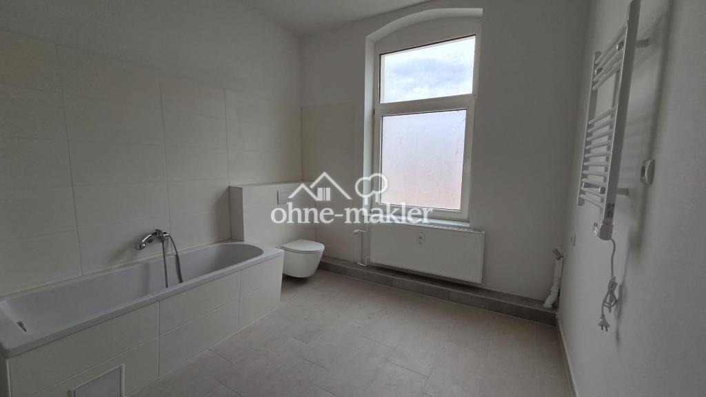Großzügige 3-Zimmer-Wohnung, frisch modernisiert, Dusch-Wannenbad - Photo 2