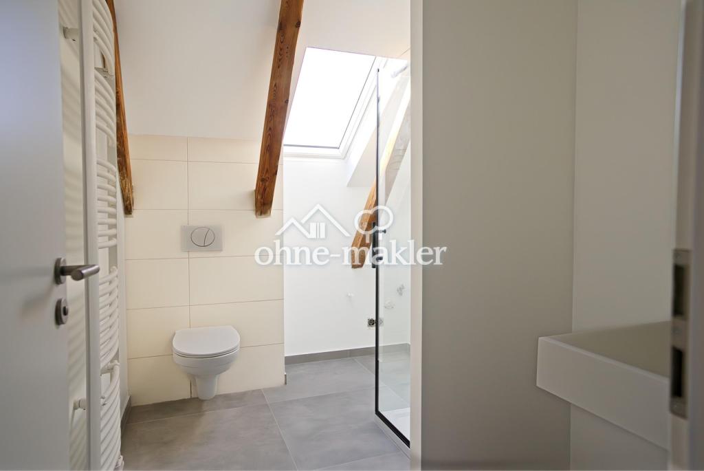 Trittau - Erstbezug nach Sanierung: Stilvolle Maisonette Wohnung mit Dachterrasse - Photo 4