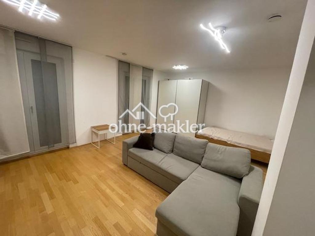 Stilvolle, neuwertige vollständig möbilierte 1,5-Zimmer-Erdgeschosswohnung - Photo 2