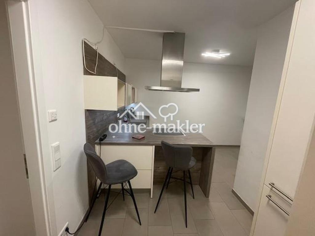 Stilvolle, neuwertige vollständig möbilierte 1,5-Zimmer-Erdgeschosswohnung - Photo 5