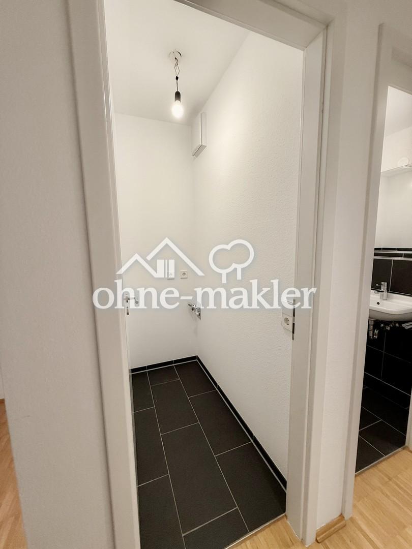 Renovierte 3 Zi.-Whg mit 2 Dachbalkonen, Aufzug, Carport & EBK in ruhiger Waldrandlage - Foto 3