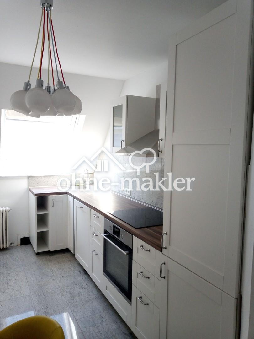 Helle, freundliche Dachgeschoß- Wohnung 2 ZKB - Photo 1