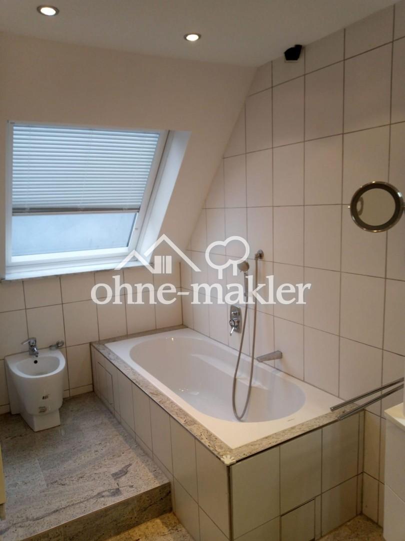 Helle, freundliche Dachgeschoß- Wohnung 2 ZKB - Photo 4