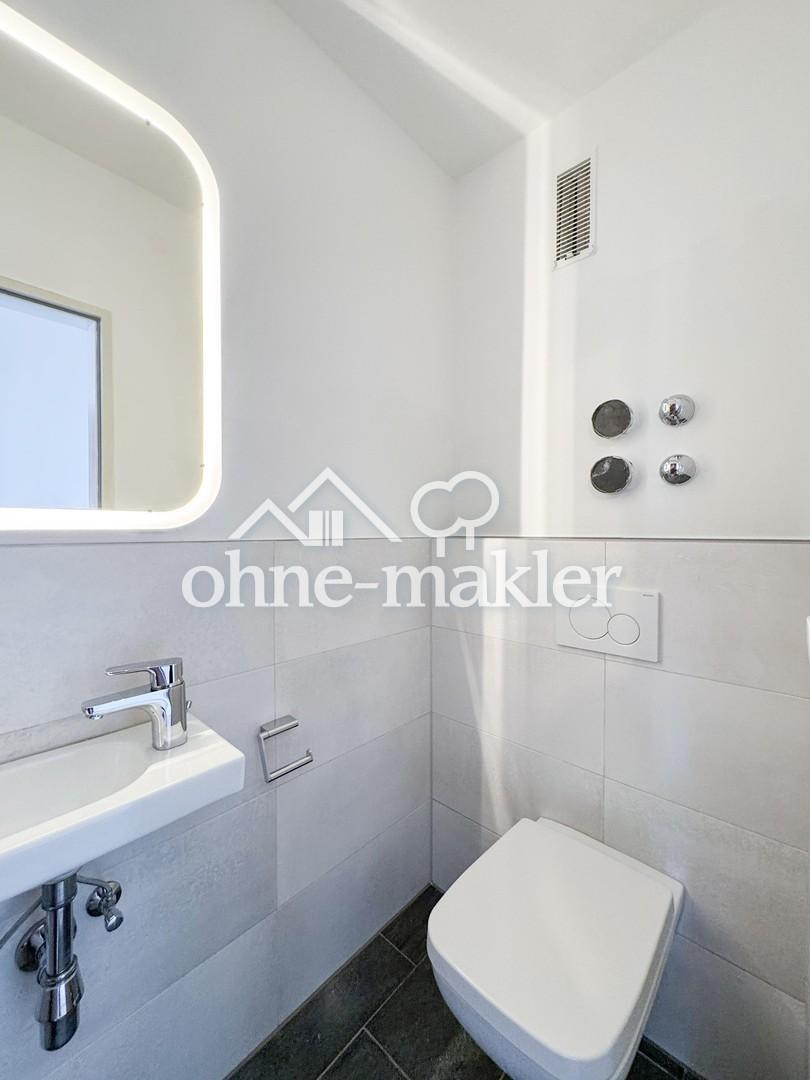 Helle 3 Zimmer mit Balkon am Park - FRISCH RENOVIERT - junge Familie oder Paar geeignet - Photo 1