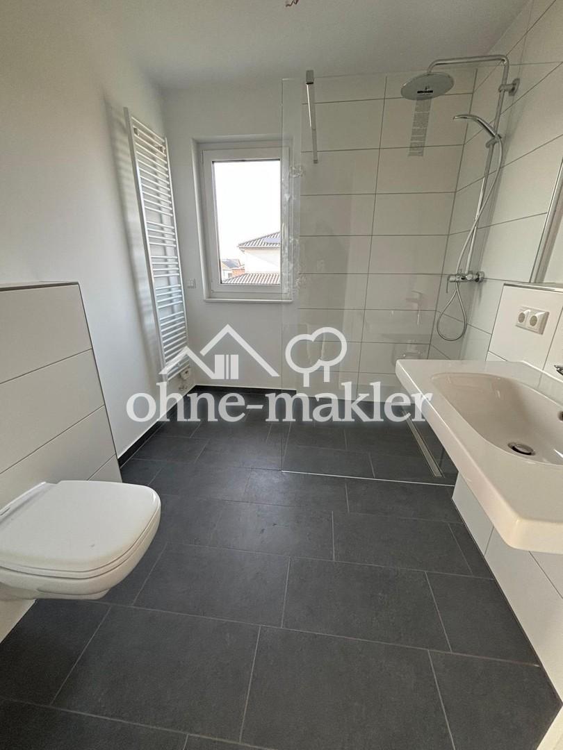 Neubau Erstbezug schöne 3-Zi Whg. barrierefrei - Foto 3