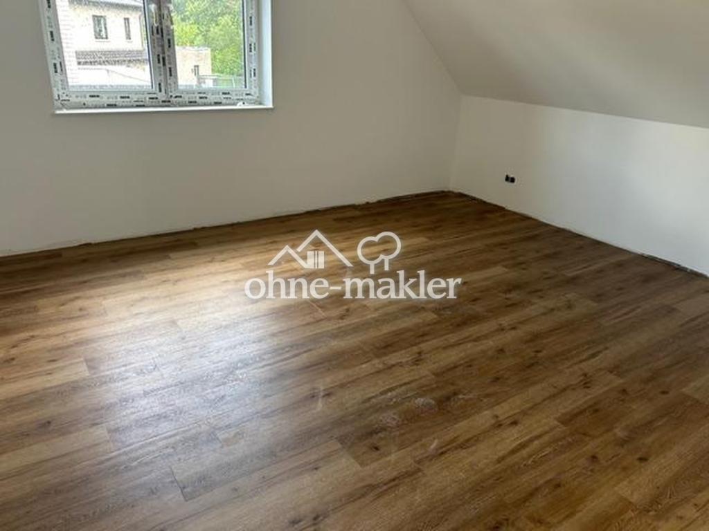 Hochwertige neuwertige Oberwohnung mit kleiner Terrasse, moderner Küche in ruhiger Lage - Foto 2