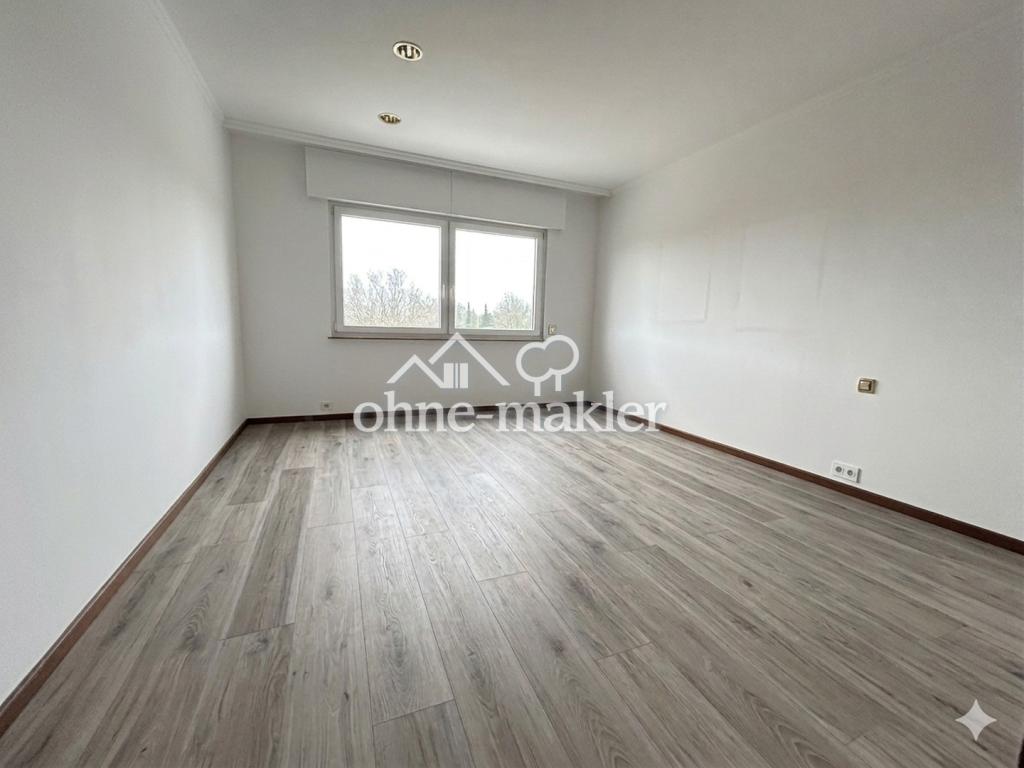 Penthouse | sehr gute Infrastruktur und Lage | riesen Balkon | inkl. Küche | S-Bahn 2 Gehmin - Photo 4