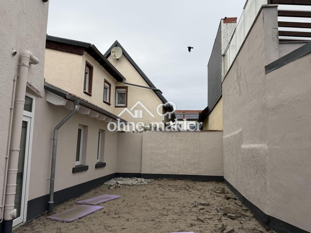 renoviertes Haus 4 Zimmer Küche Bad mit Hof und Garage Worms Abenheim - Photo 3